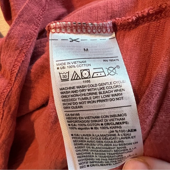 Old Navy Long Sleeved Tee - Picture 4 of 4